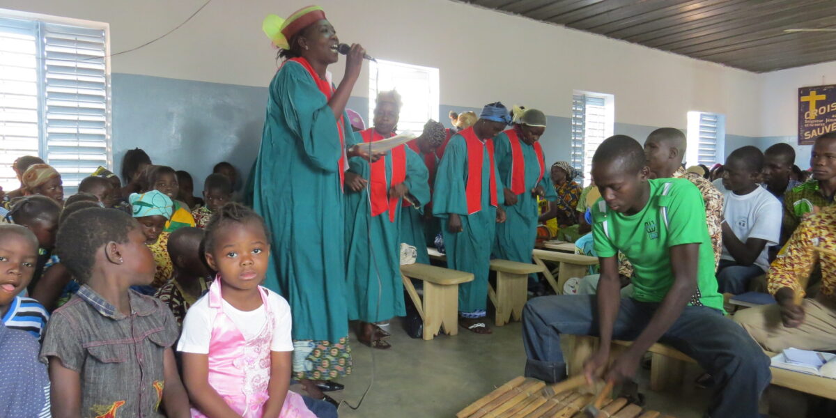 ​Join the Mennonite Church in Burkina Faso in Orodara as they celebrate their fortieth anniversary this year. Photographer: Lynda Hollinger-Janzen 