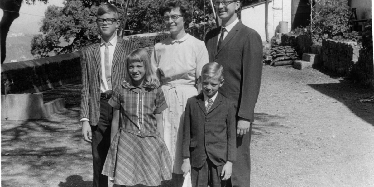 Mary Lou Duerkson with her family