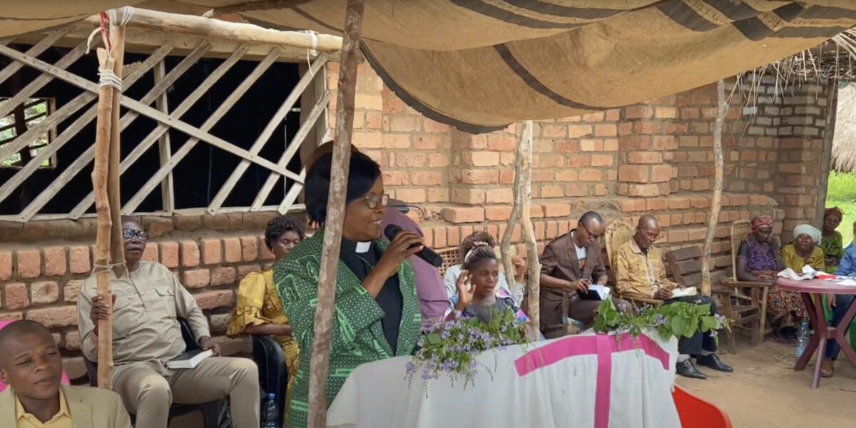 ​Bercie Mundedi preaches in Lunyeka