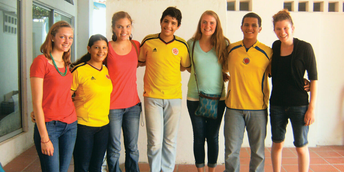 2013 Colombia Youth Venture team along with friends they made in Colombia (left to right): Anya Slabaugh