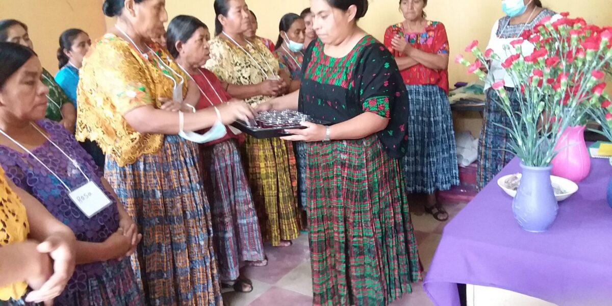 ​As a part of closing worship at the Kekchi trauma healing workshop held in San Pedro Carchá