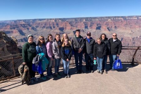 The group from Pleasant View Mennonite Church (Hyrdo