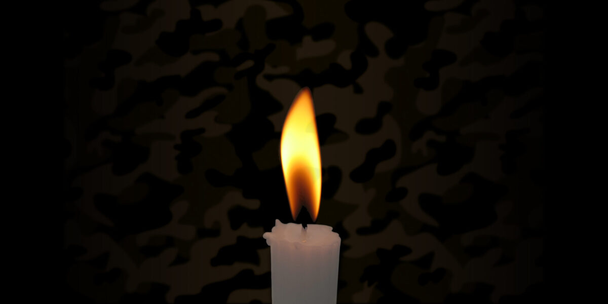 Veteran-candle-01-1197576