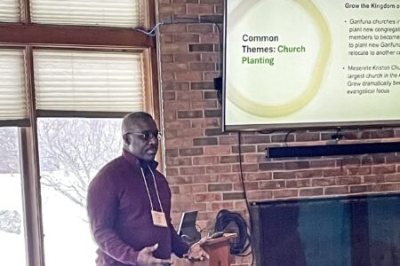 Wil LaVeist, Mission Network senior executive of advancement, presenting “Afrocentric Anabaptists: Black Experiences in the Mennonite Church” at Anabaptist Mennonite Biblical Seminary’s conference for Pastors & Leaders 2025 | Anabaptism at 500: Looking Back, Living Forward.